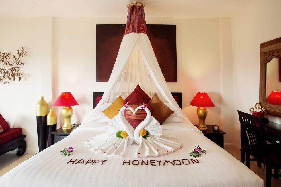 honeymoon cc