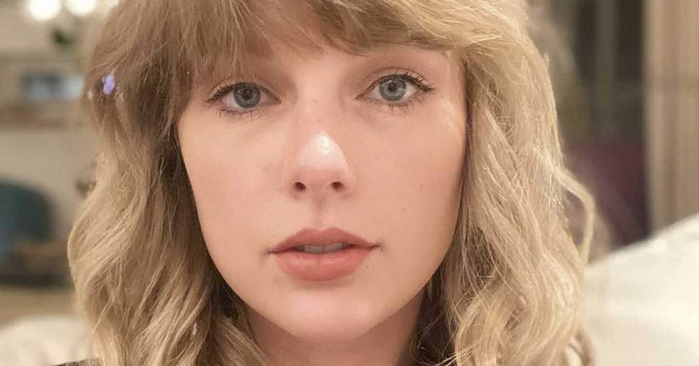 pictured above is Taylor in a selfie