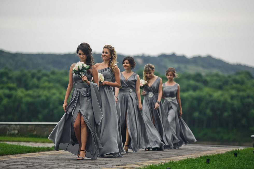 The bridesmaids go on the wedding ceremony