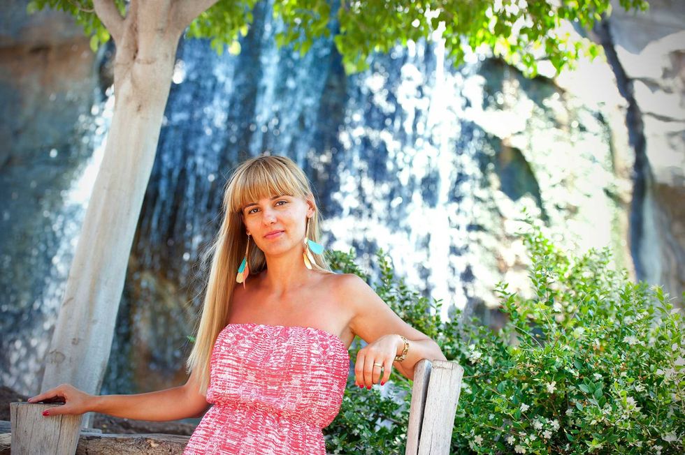 young beautiful woman portrait outdoor